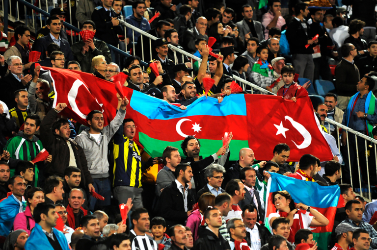 İnadına Azerbaycan!