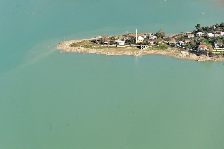 gokyuzunden-nefes-kesen-antalya,3ok8GP4tukSrzTMPM5KkBw