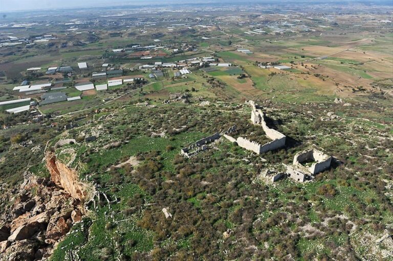 gokyuzunden-nefes-kesen-antalya,FBTfcCHBkEa6F0a9aBdVXw