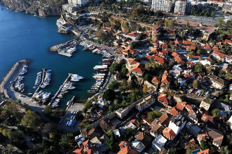 gokyuzunden-nefes-kesen-antalya,LXW-pitOx0ODh5WeF1WnrQ